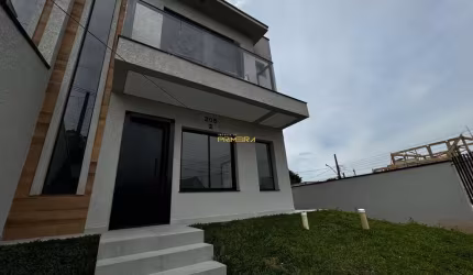 Sobrado novo 3 quartos à venda - Atuba