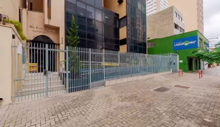 Sala Comercial à Venda no Centro