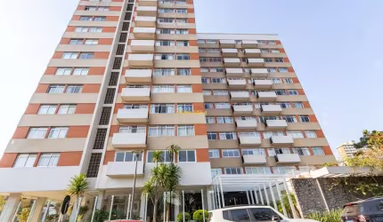 Apartamento de 189m²  à venda no Batel
