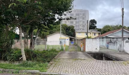 Terreno à venda no Tingui