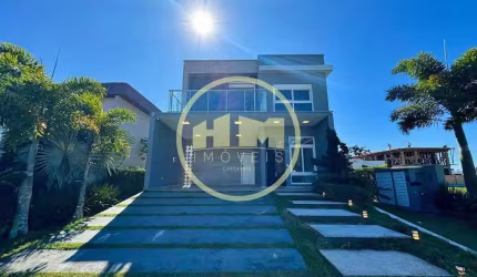 Casa mobiliada em Condomínio com 03 dormitórios à venda - Santa Regina, Camboriú