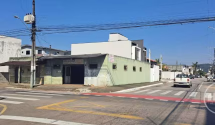 Terreno à venda na Rua Dom Felipe, 487, Vila Real, Balneário Camboriú por R$ 2.650.000