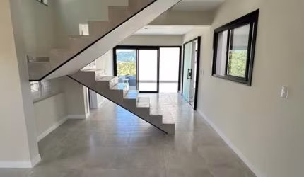 Casa em condomínio fechado com 2 quartos à venda na Rua São Marcos, 826, São Francisco de Assis, Camboriú por R$ 1.280.000