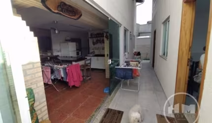 Casa com 4 quartos à venda na Rua Dom Miguel, 763, Vila Real, Balneário Camboriú por R$ 2.600.000