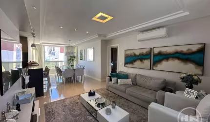 Apartamento com 3 quartos à venda na Rua 3130, 112, Centro, Balneário Camboriú por R$ 2.180.000