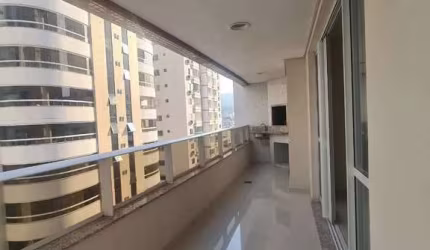 Apartamento com 3 quartos à venda na Rua 1451, 158, Centro, Balneário Camboriú por R$ 2.100.000
