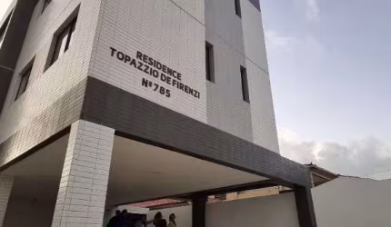 Apartamento com 3 dormitórios à venda, 104 m² por R$ 298.870,00 - Jardim Camboinha - Cabedelo/PB
