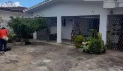 Casa com 5 dormitórios à venda, 470 m² por R$ 500.000,00 - Jardim 13 de Maio - João Pessoa/PB