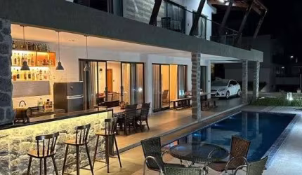 Casa com 5 dormitórios à venda, 400 m² por R$ 2.900.000,00 - Intermares - Cabedelo/PB