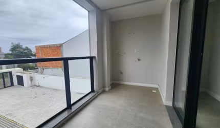 Venda de Apartamento, 100 m², 03 Quartos (sendo 1 suíte + 2 demis), 02 Vagas, no bairro São João em Itajaí-SC