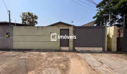 CASA DE 02 QUARTOS COM SALA AMPLA - BAIRRO JARDIM NOVOS ESTADOS