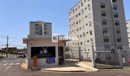 Apartamento de 02 quartos com sacada e 02 Vagas de Garagem