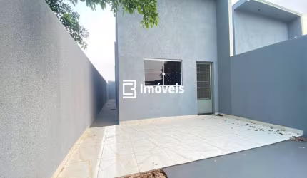 Casa de 02 quartos com terreno amplo- Jardim das Cerejeiras