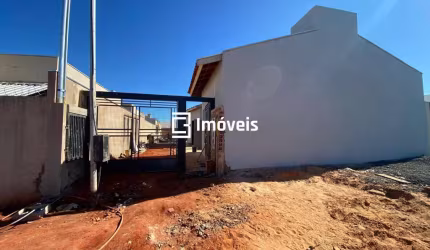 Casa em condomínio no Bonus Moradia