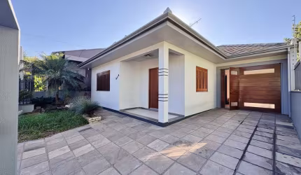 Casa Residencial de 3 quartos no bairro Ideal
