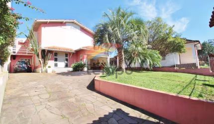 Casa com 3 dormitórios, 367 m²  - Boa Vista - Novo Hamburgo/RS