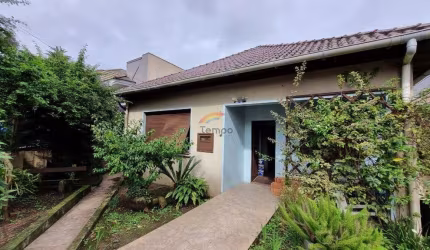 Casa Comercial