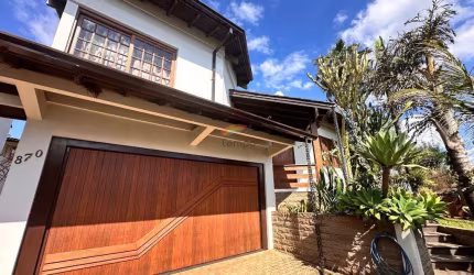 Casa à Venda e aluguel em Novo Hamburgo - RS