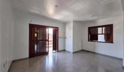 Casa com 3 dormitórios.