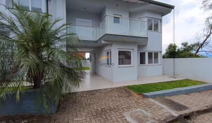 Casa com 3 dormitórios à venda, 119 m² por R$ 530.000,00 - Rondônia - Novo Hamburgo/RS