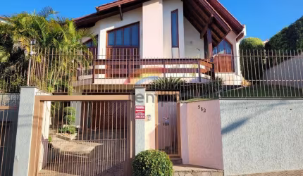 Casa plana e área de lazer incrível