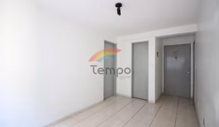 Apartamento com um dormitório no Centro