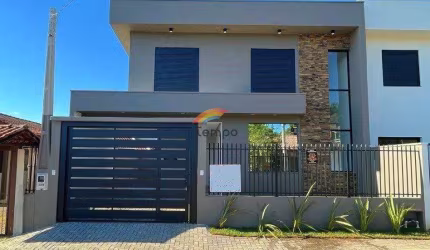 Lindo Sobrado Novo com 133m², sendo 03 dormitórios, 01 com suíte e 02 vagas paralelas em excelente localização!