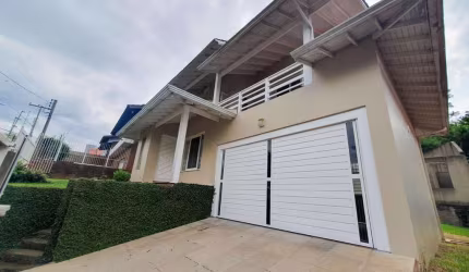Casa a venda em Hamburgo Velho /  Canudos.