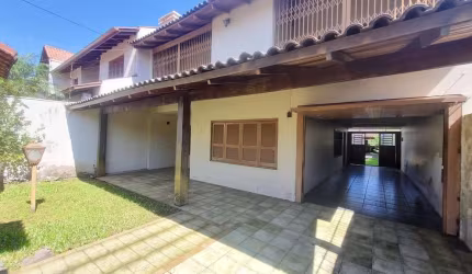 Casa Residencial de 4 quartos no bairro Jardim Mauá