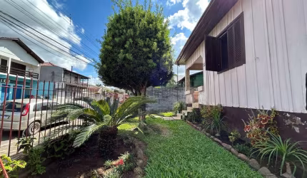 Casa Residencial no bairro Canudos