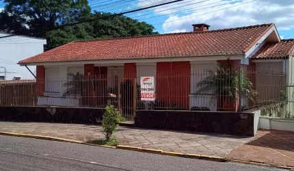 Casa Residencial de 3 quartos no bairro Hamburgo Velho