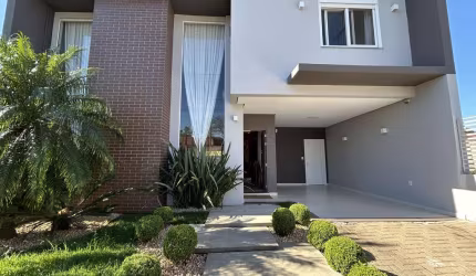 Casa Residencial de 3 quartos no bairro Lomba Grande