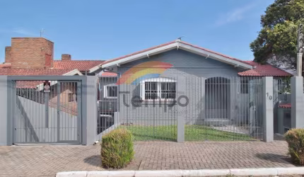 Casa Residencial de 4 quartos no bairro Boa Vista