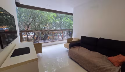 Seu Novo Lar na Praia do Canto! 1 Quarto com Varanda e Lazer de Alto Padrão