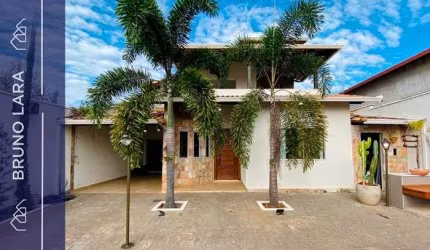 Casa à venda / Três Poderes.
