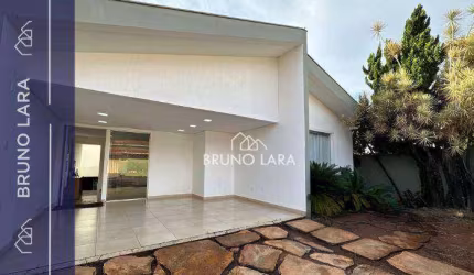 Casa à venda em Igarapé, bairro Três Poderes.