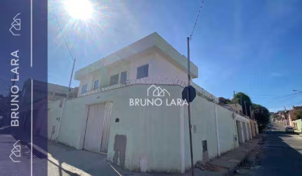 Casa à venda no bairro Jardim Alterosa Segunda Seção - Betim/MG