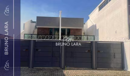 Casa à venda em Betim/MG - Bairro Itacolomi