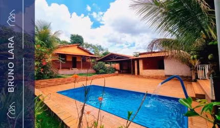 Sítio à venda em Mateus Leme bairro Portal Serra Azul.