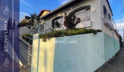 Casa à venda em Betim/MG - Bairro Centro