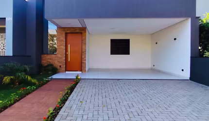 Casa Nova em Condomínio Fechado 