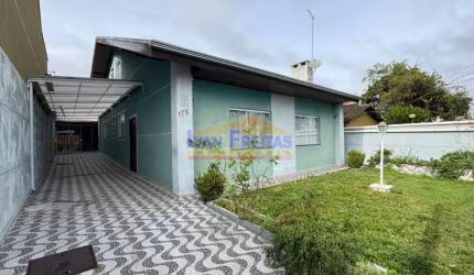 EXCELENTE RESIDÊNCIA TÉRREA COM AMPLA EDÍCULA NOS FUNDOS!!!