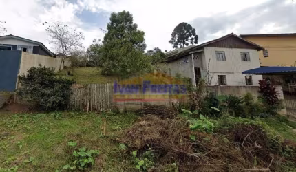 Terreno à Venda no Pilarzinho