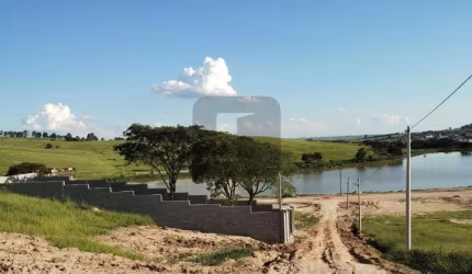 Terreno em condomínio fechado à venda no Chácaras Luzitana, Hortolândia  por R$ 185.000