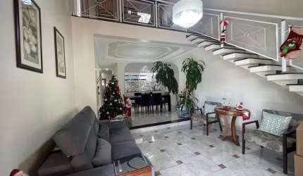 Casa com 3 quartos à venda na Rua Nanci Evangelista, 55, Jardim Alvorada, Valinhos, 240 m2 por R$ 1.040.000