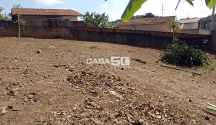 Terreno à venda no Jardim Cura D'Ars, Campinas  por R$ 400.000