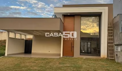 Casa com 3 quartos à venda na Rua Manoel dos Santos, 04, Parque Rural Fazenda Santa Cândida, Campinas, 240 m2 por R$ 1.500.000