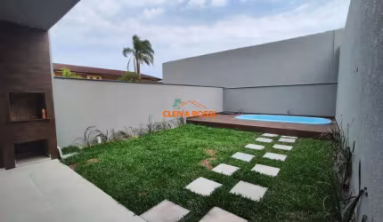 Casa á Venda 350 metros do Mar Com Suíte e Piscina Matinhos