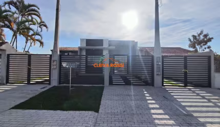 Linda Casa á Venda Com Suíte Pontal do Paraná