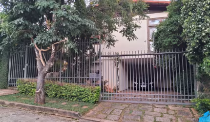 CASA MANGABEIRAS - OPORTUNIDADE ÚNICA